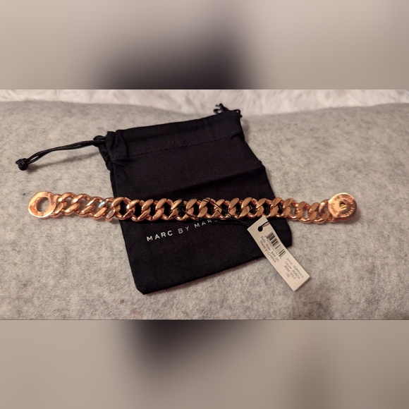 Marc By Marc Jacobs RoseGold Tone Katie Logo Link Bracelet - M3PE530 NWT - Picture 1 of 3